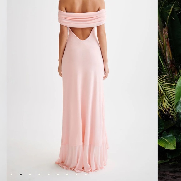 Never worn pink gown - Picture 2 of 5